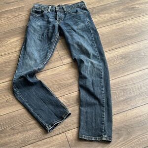 Levi’s 511 denim perfectly broken in jeans size 28 x 32 red trademark black tag